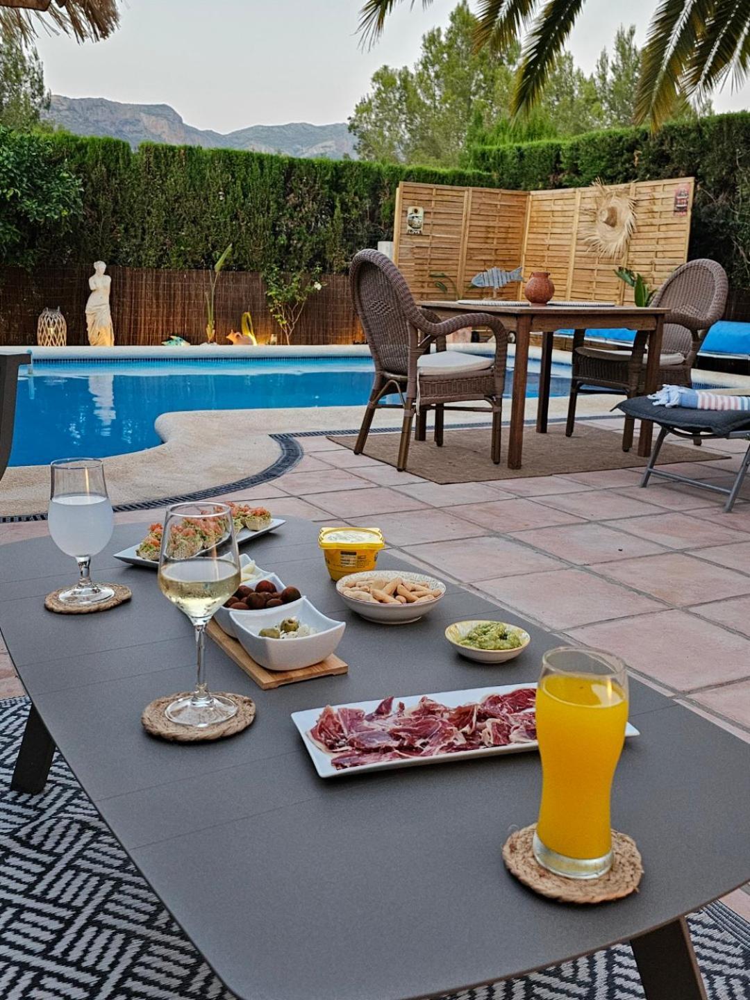 Maison Cosy Au Pied Du Golf Avec Piscine Privee Muntanya la Sella Eksteriør billede